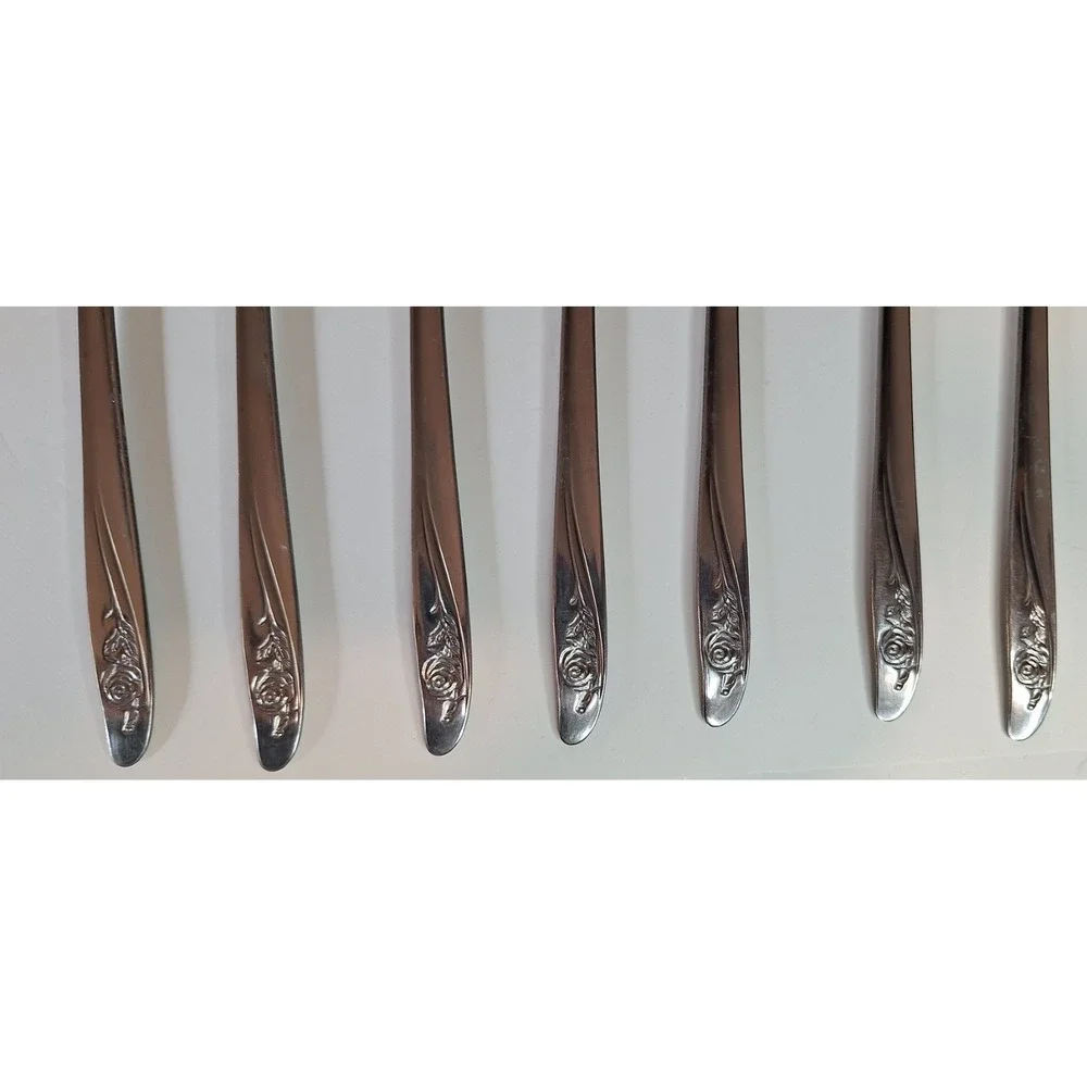 Lot Of 7 Oneida Roseanne Ice Tea Spoons Stainless Flatware Silverware
